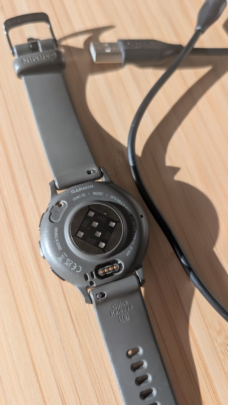 Garmin Smartwatch: Garmin Venu 3S – Gebraucht aus Horgen von bia_y5fw 5