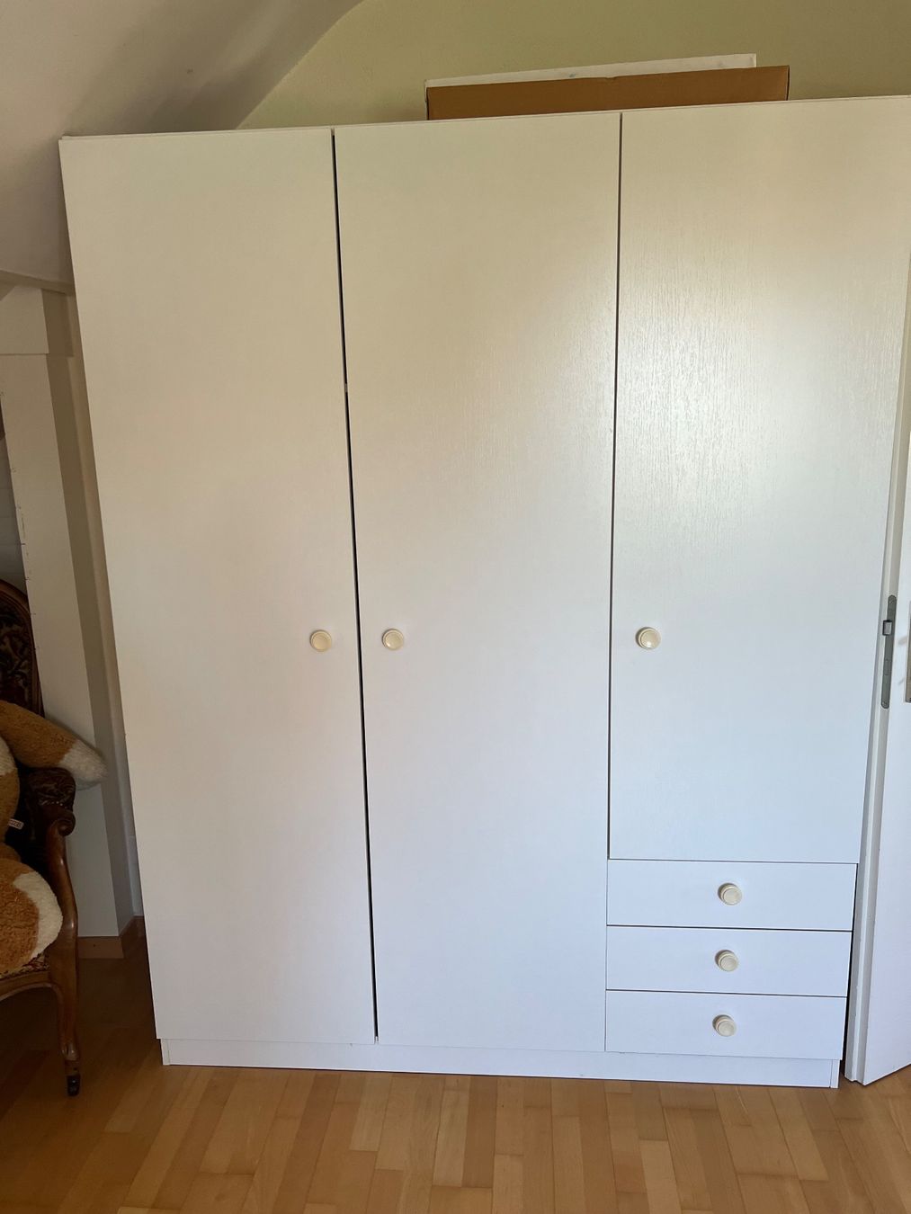 Armadi: Armoire blanche – Usato da Villars-sur-Glâne venduto da jat_s99z