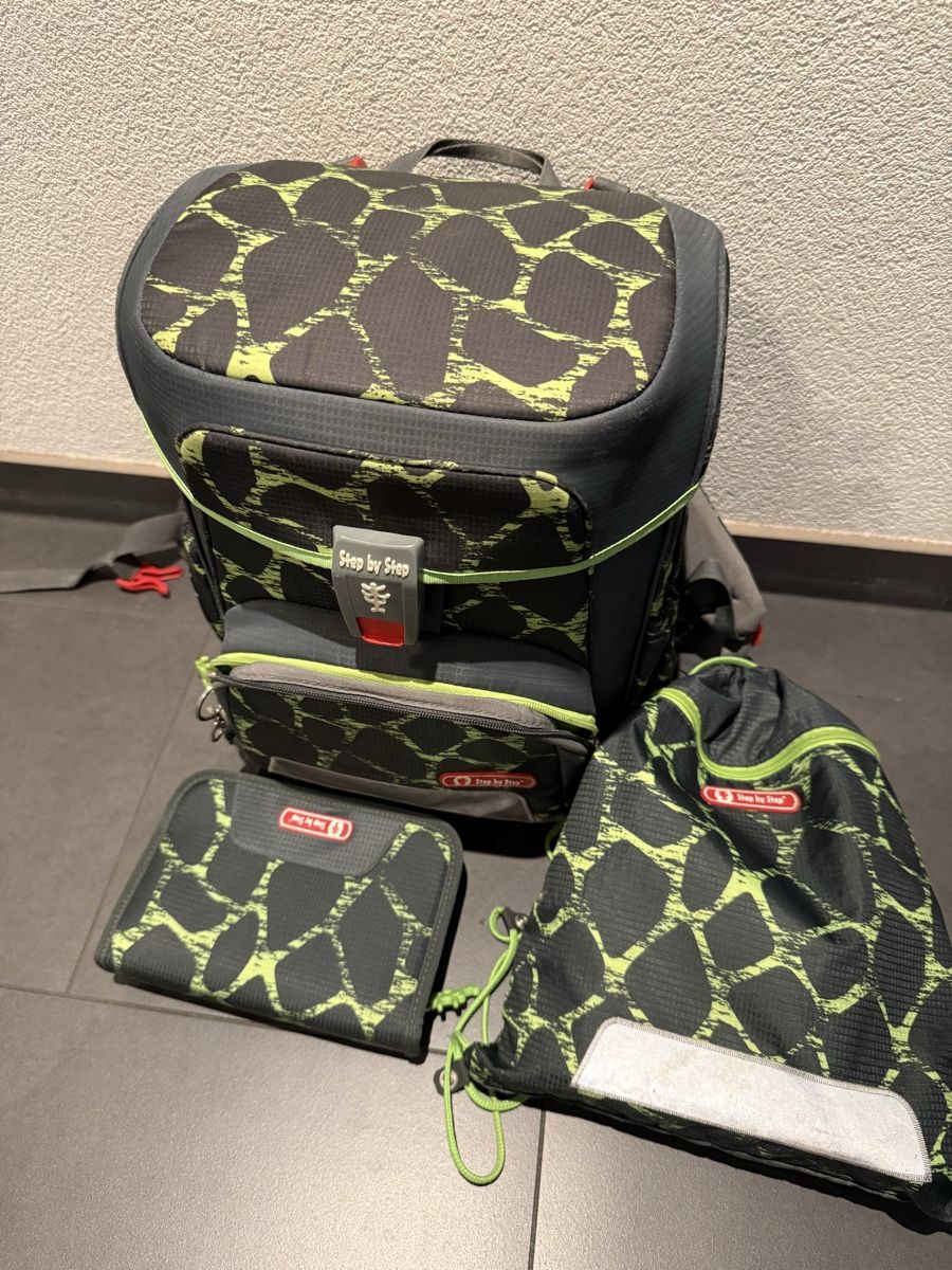 Step by Step Kindertaschen: Schulrucksack – Gebraucht aus Attiswil von maialina