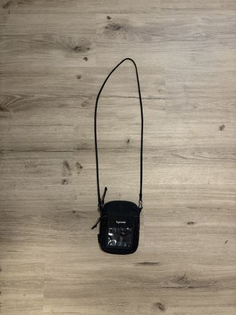 Supreme Umhängetasche