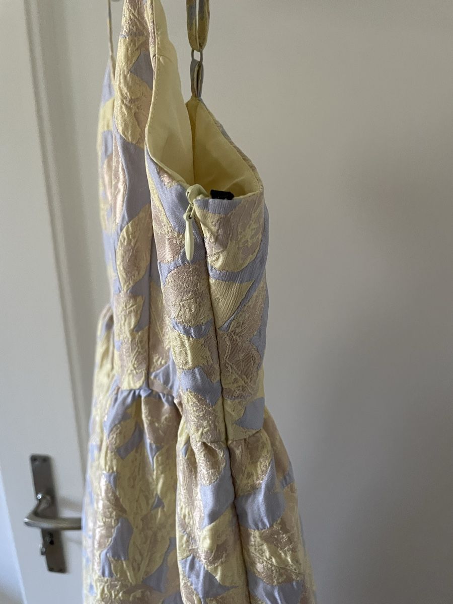 Selected Vestiti: Festkleid Selected femme – Usato da Zürich venduto da arp_y92c 1