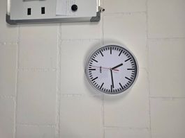 Wanduhr