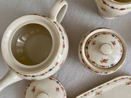 25teiliges, komplettes Vintage Teegeschirr (Langenthal)