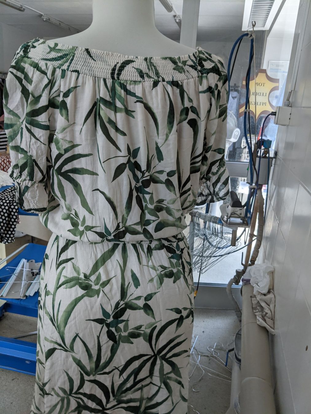Esprit Vestiti: Damen Sommerkleid GR 36 Esprit – Usato da Langnau am Albis venduto da Judithsebi 8