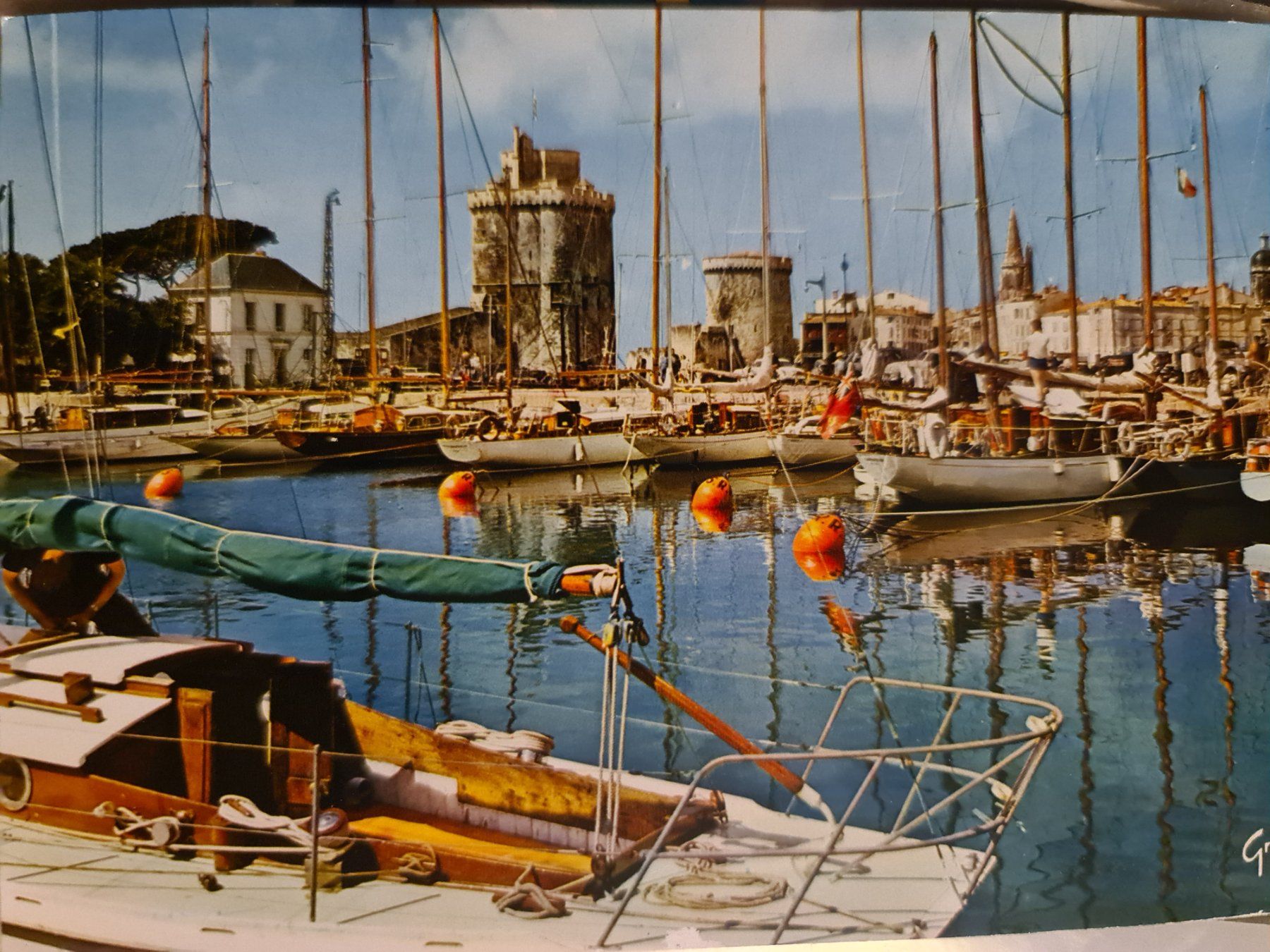 Cartoline postali: Ansichtskarte La Rochelle Frankreich – Usato da Dintikon venduto da Vexi