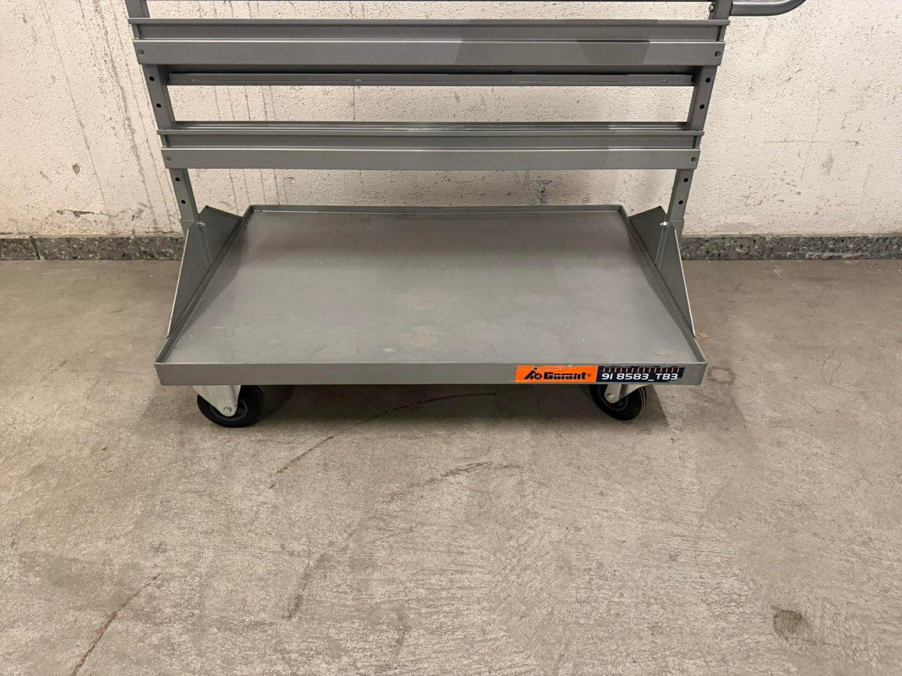 Scaffali: GARANT Montage- und Materialwagen Rollwagen – Usato da Winterthur venduto da Joe1001 3