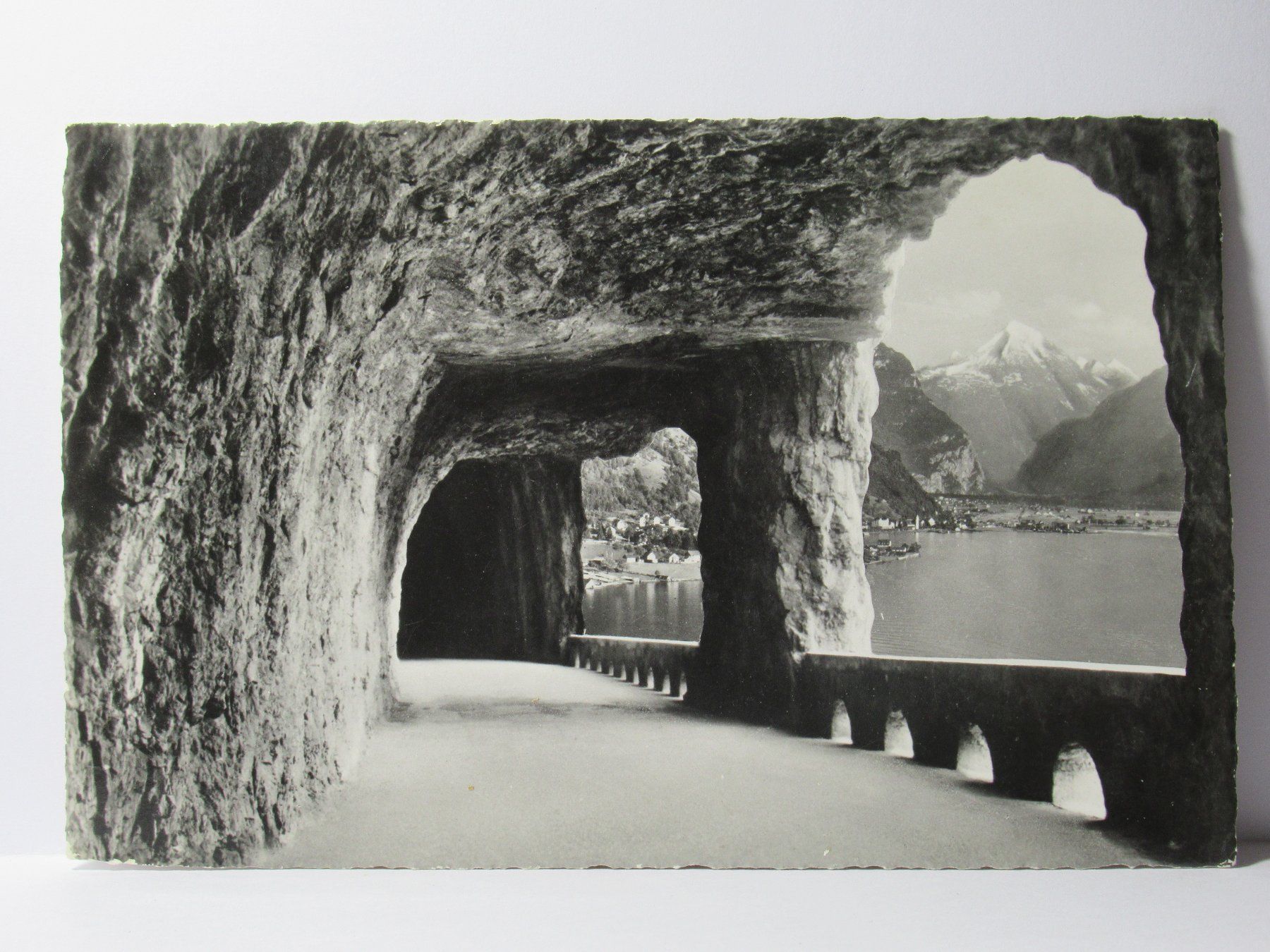 Ansichtskarten: Axenstrasse 1952 – Gebraucht aus Grenchen von Bluemchen1900