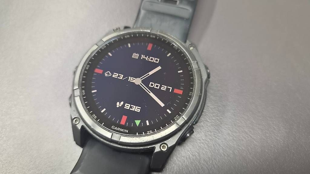 Smartwatch: Garmin Fenix 8 Solar Sapphere – Gebraucht aus Luzern von matbachmann