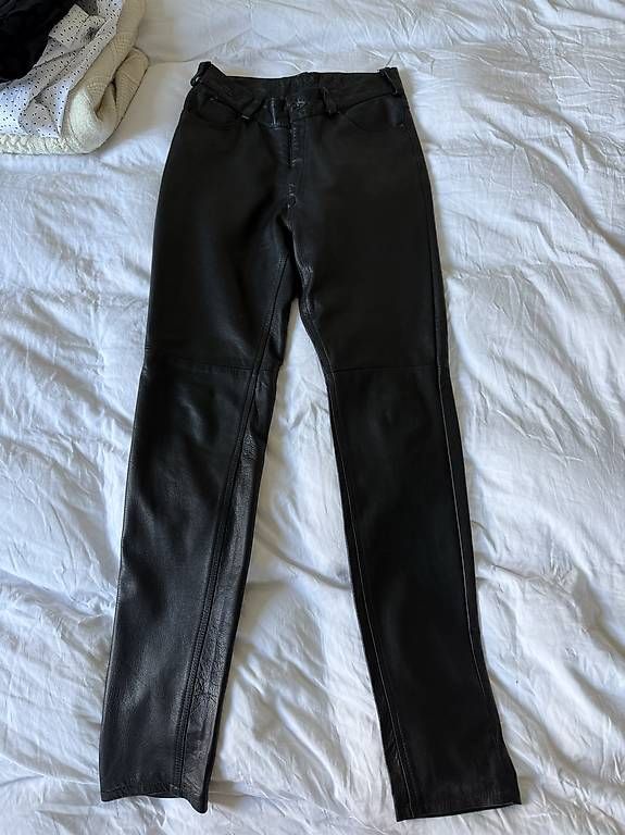 Hosen: Echtleder Damenhose – Gebraucht aus  von