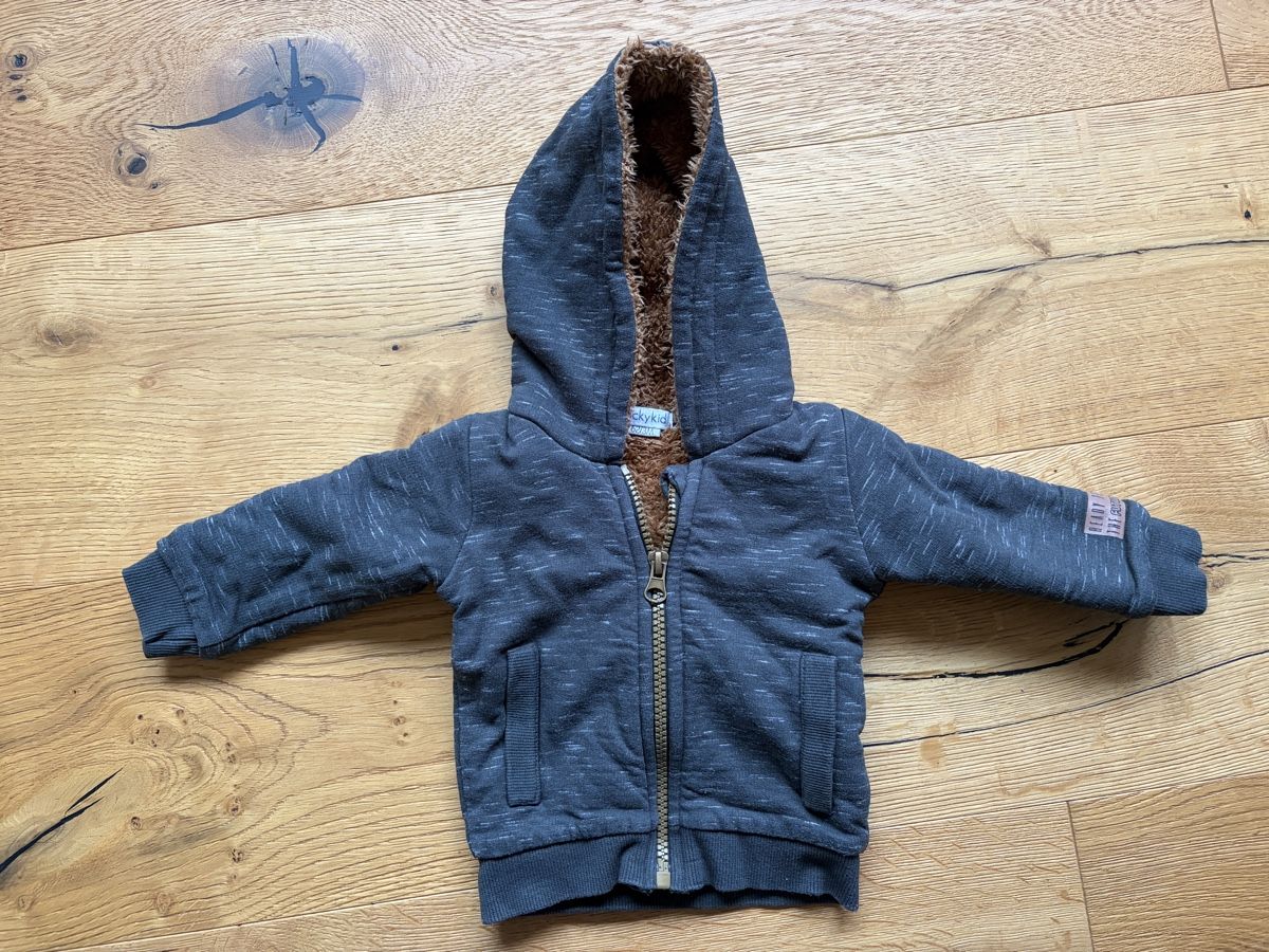 Jacken & Mäntel: Baby Pullover Jacke – Gebraucht aus Gähwil von sabu22