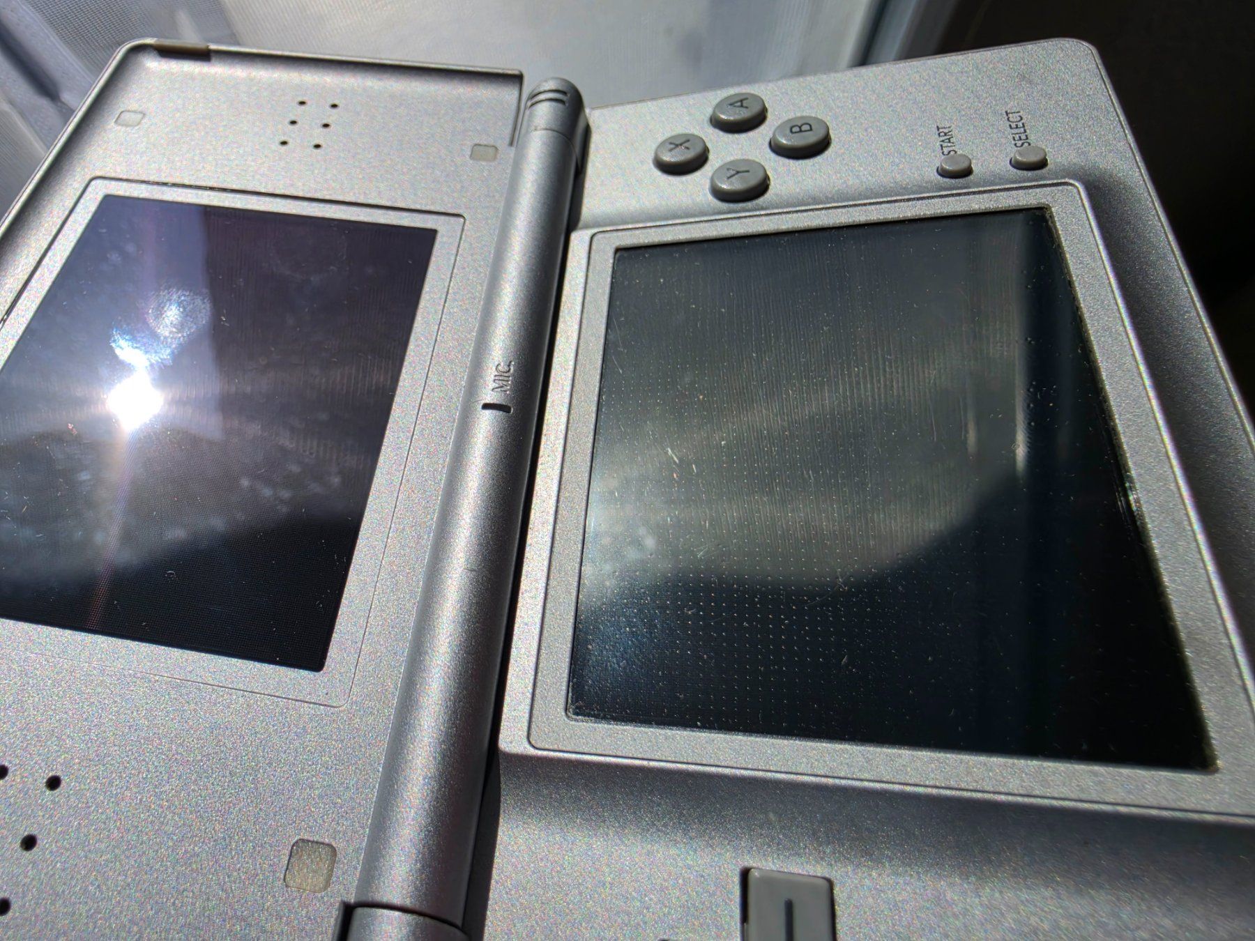 Nintendo Console: Nintendo DS lite in silbergrau – Usato da Sempach venduto da Knuckles17 3