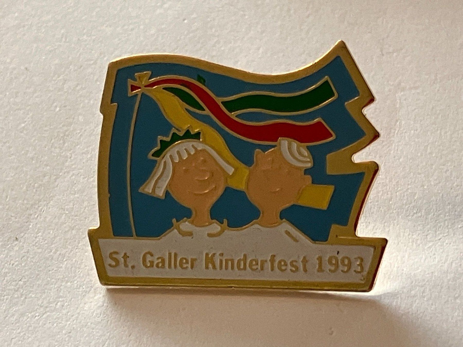 Placchette & Badge: 1 Pin St. Galler Kinderfest 1993 – Usato da Basel venduto da djwwpp