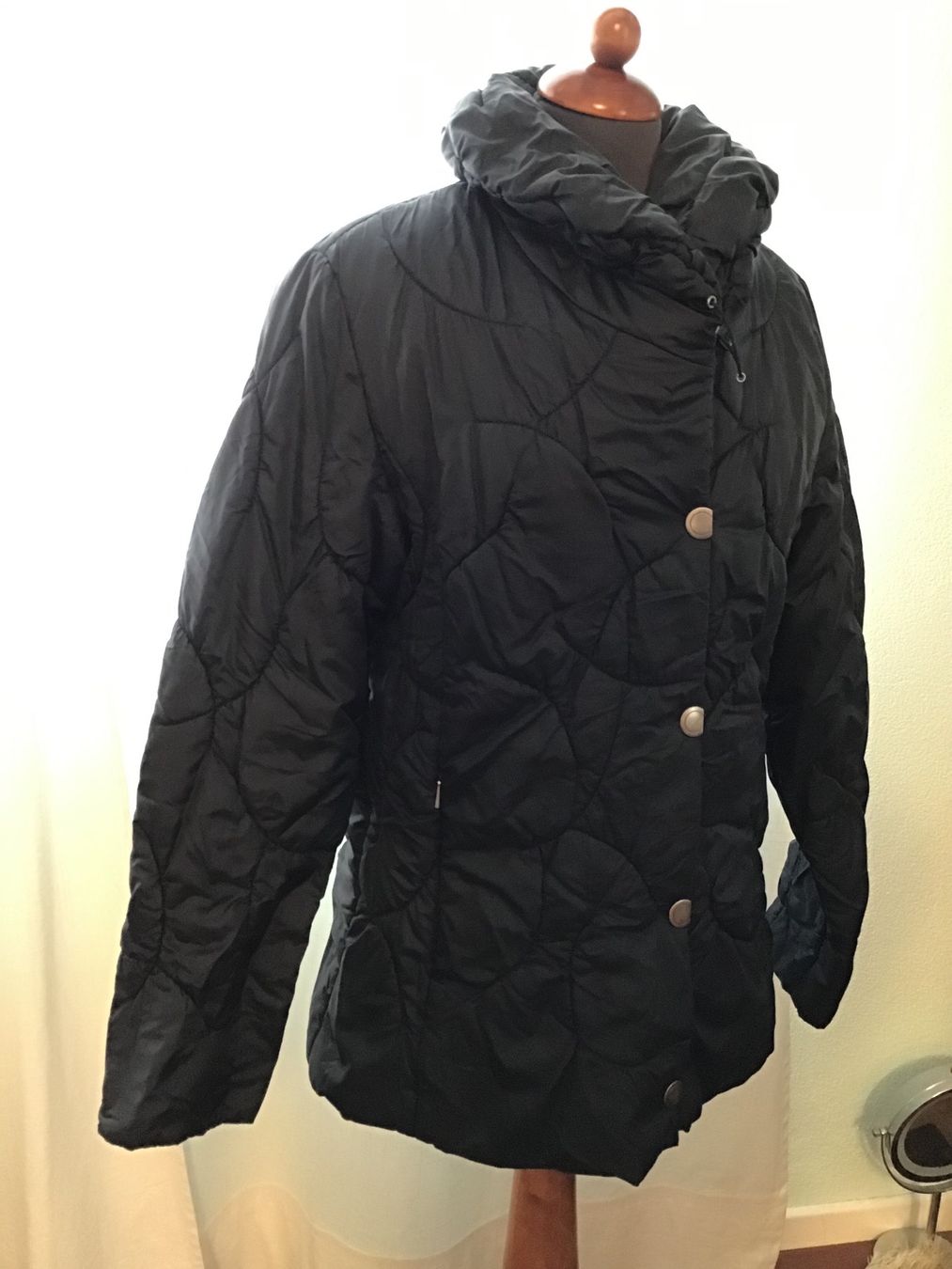Jacken: BARBARA  LEBEK COLLECTION wattierte Steppjacke – Gebraucht aus Besazio von lionheart63 3
