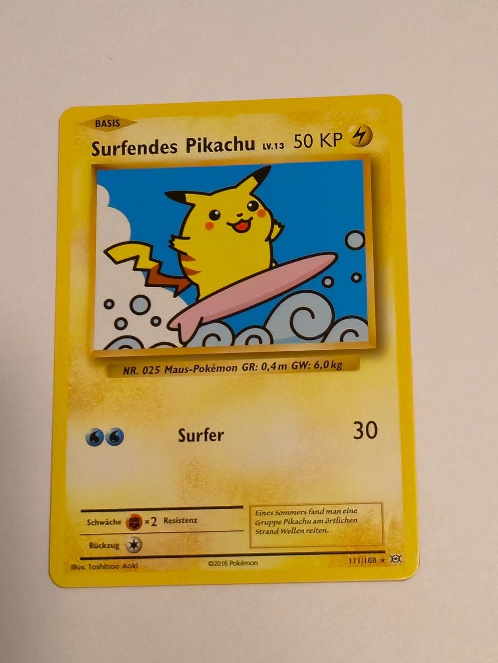 Pokémon Carte collezionabili: Surfendes Pikachu - 111/108 DE NM Pokemon – Usato da Dättwil AG venduto da SKeil