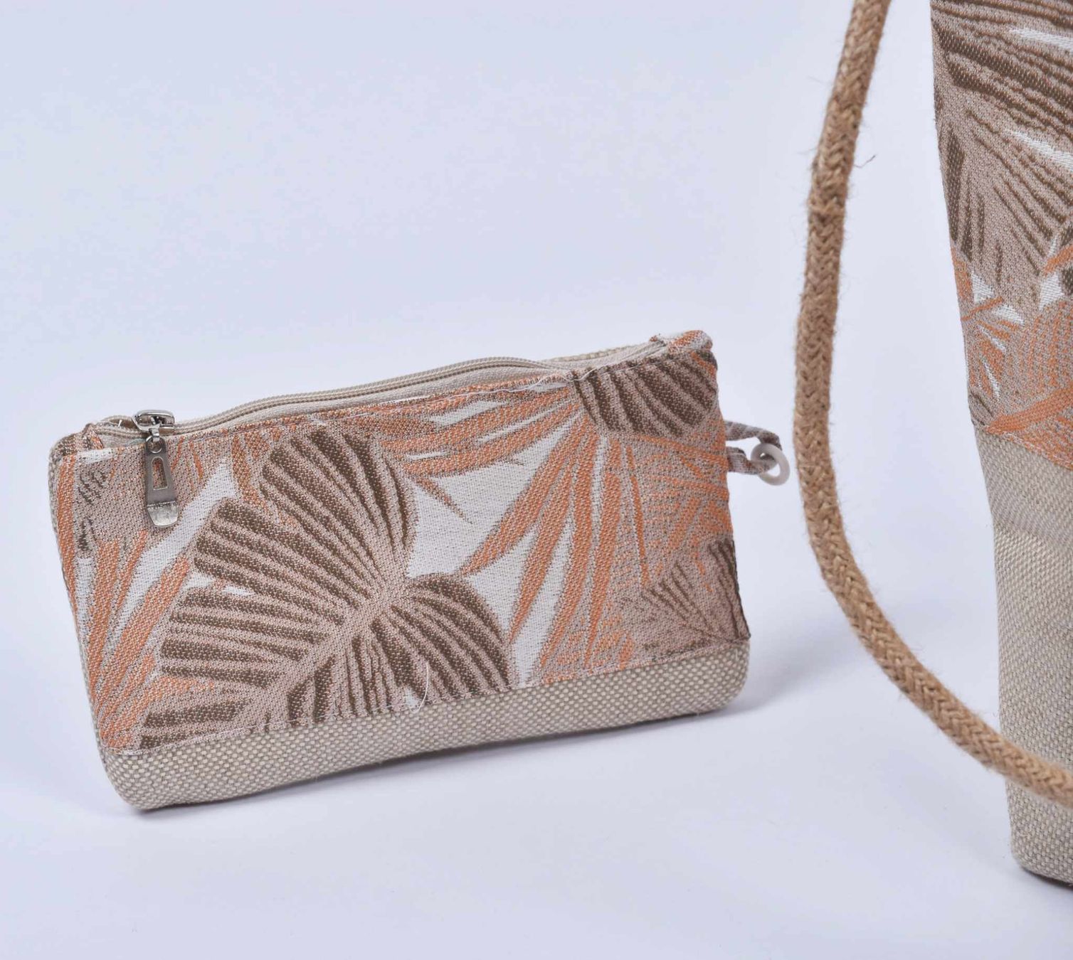 Taschen für Damen: Tasche – Neu und originalverpackt aus Hüntwangen von Elyha 2