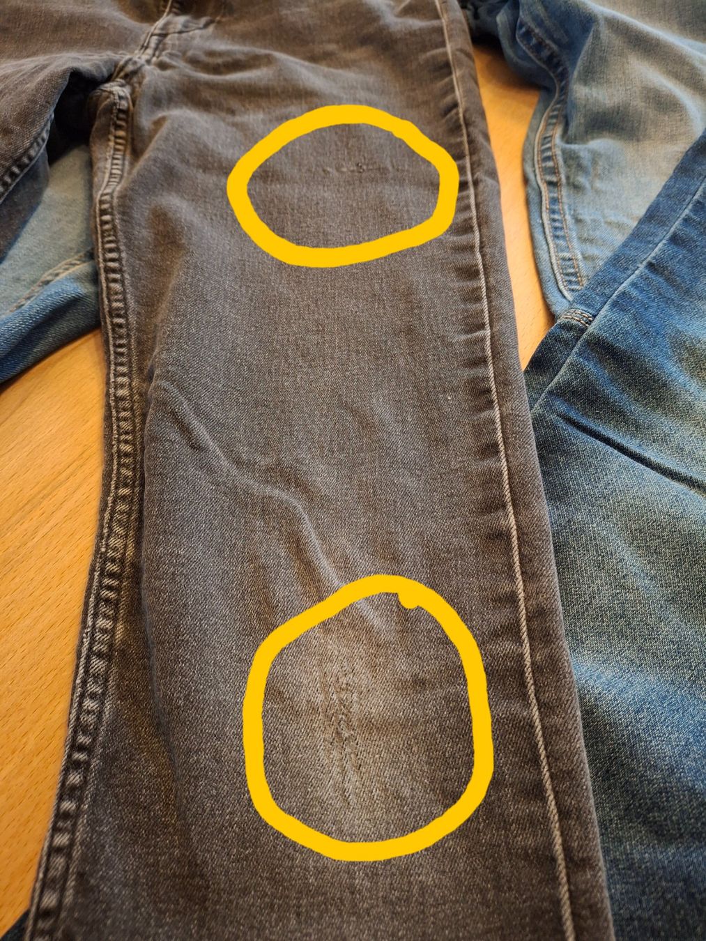 Lotti & Set di vestiti: 4 Paar Hosen, Gr. 152 – Usato da Bilten venduto da pelanov 2