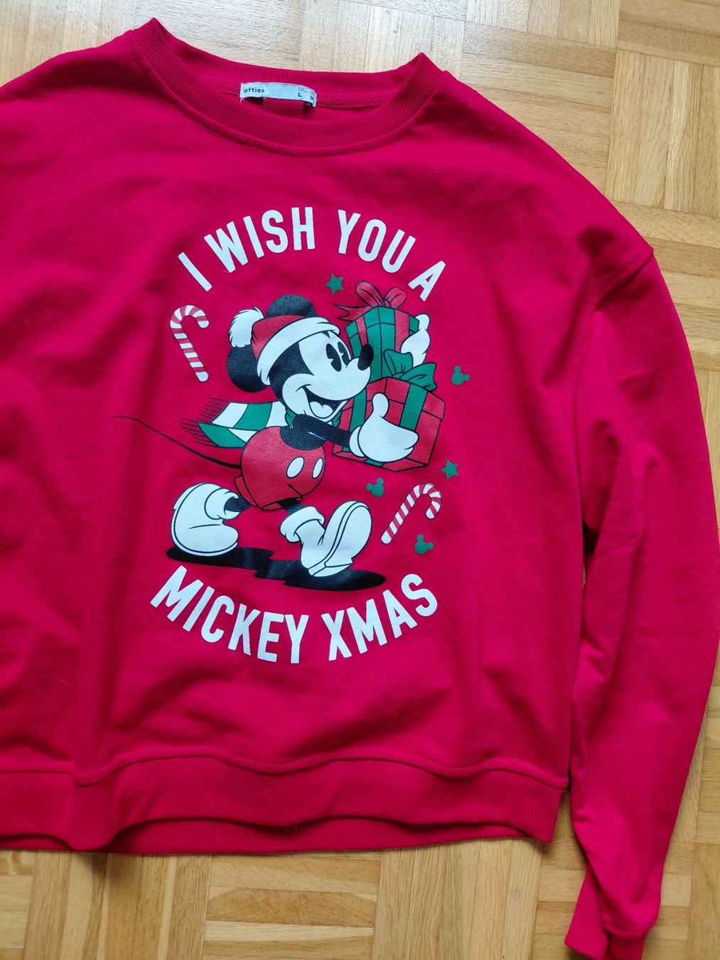 Maglioni & Felpe: Damen disney weihnachtspulli gr M – Usato da Aesch BL venduto da shiva0211 1