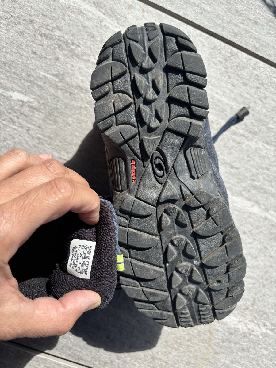 Salomon Chaussures hommes: Scarpe Salomon numero 35 – D'occasion à Gordola par man_yl9r 1