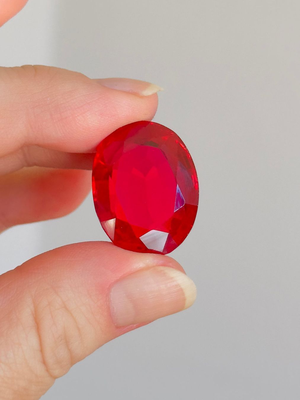 Pietre preziose: Certified 43.40 Ct – Nuovo e nell'imballaggio originale da Genève venduto da AWWA 6