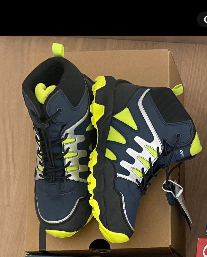 Geox Scarpe per ragazzi: Neue Kinderschuhe Geox 35 – Nuovo e nell'imballaggio originale da Horgen venduto da nasten