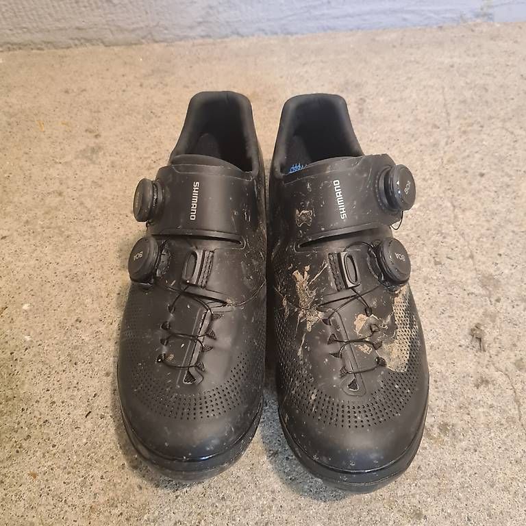 Herrenschuhe: Shimano XC7 Schuhe breit 42 – Gebraucht aus Thun von eymad 2