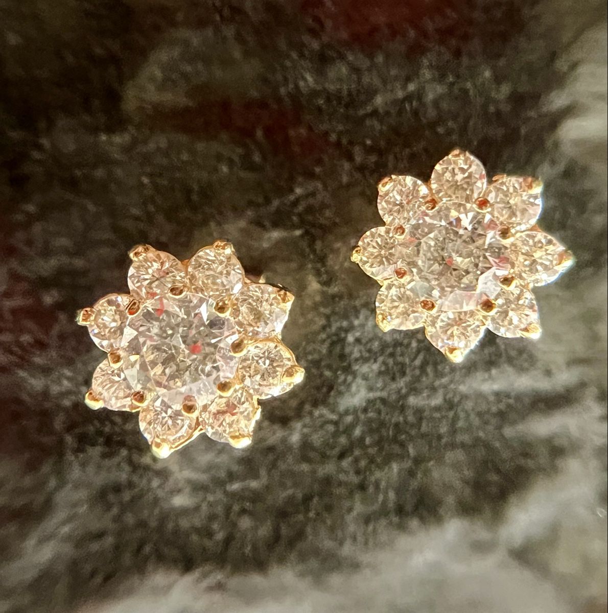 Ohrringe & -stecker: Gold 18k Ohrsteckers – Neu (gemäss Beschreibung) aus Muri b. Bern von Janvonka 3