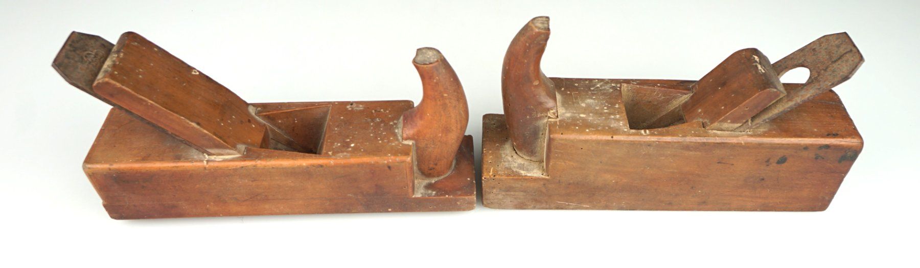Alle Werkzeuge: Zwei vintage Holzhobel – Defekt aus Volketswil von brockipfannenstil 1