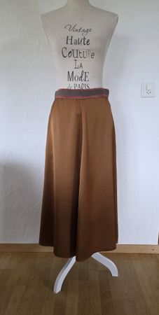 Sehr schöner Satin - Jupe von Max Mara Weekend Gr. 44 (42)