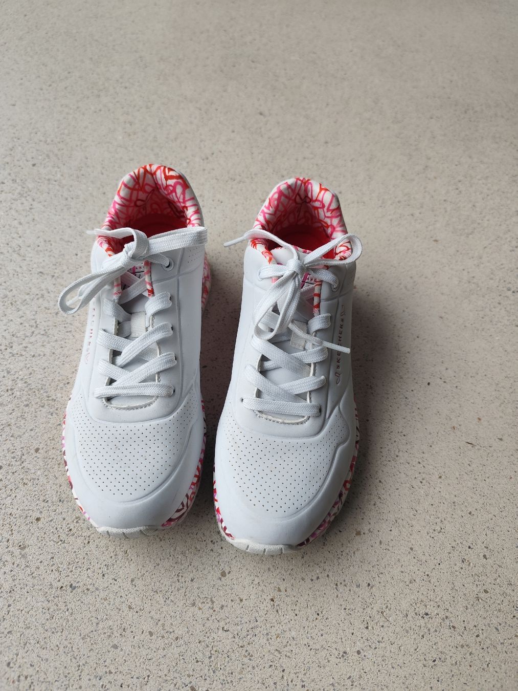 Skechers Damenschuhe: Skechers Sneaker Grösse 39 – Gebraucht aus Arlesheim von jollyjumper87 1