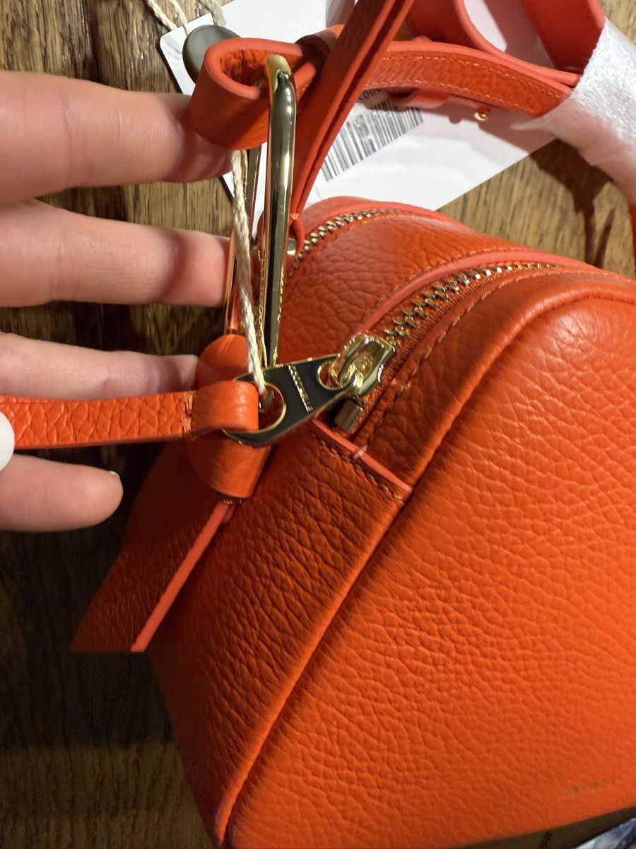 Coccinelle Taschen für Damen: New COCCINELLE Malory bag – Neu und originalverpackt aus Zug von Nat.yushkevich 3