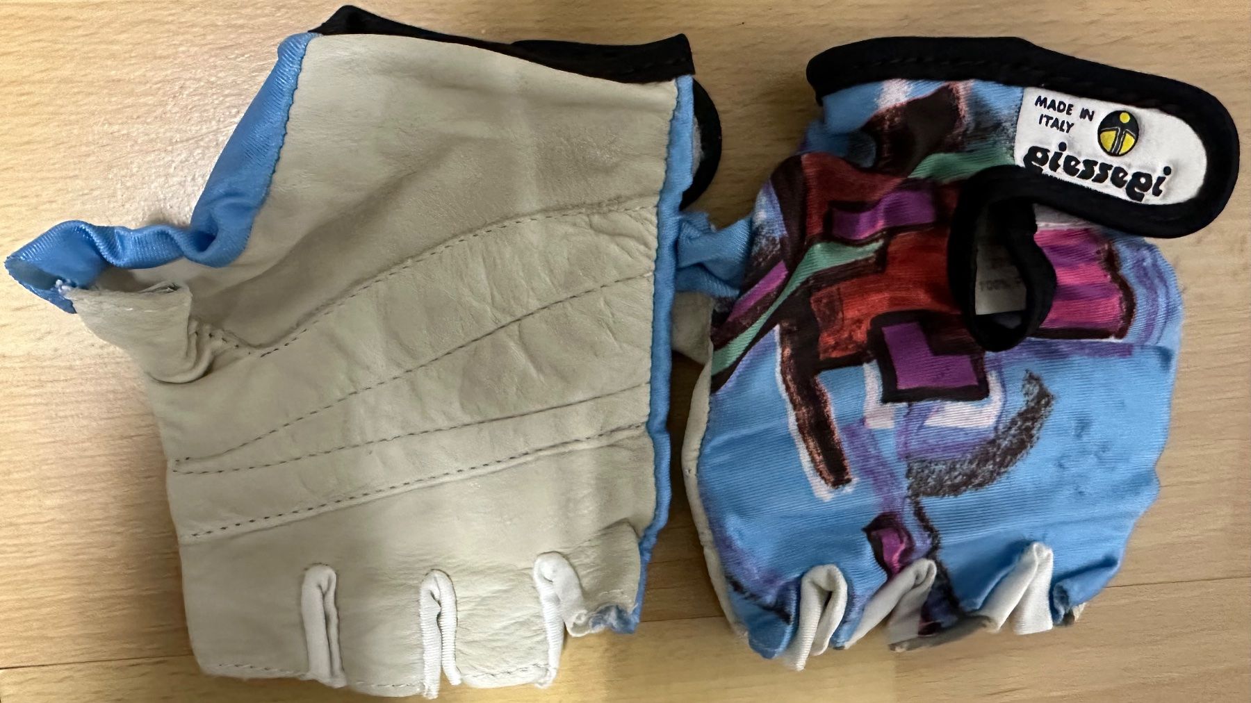 Lotti di vestiti: Radtricot GIESSEGI Komplett – Nuovo (secondo la descrizione) da Uster venduto da Niki1922 5