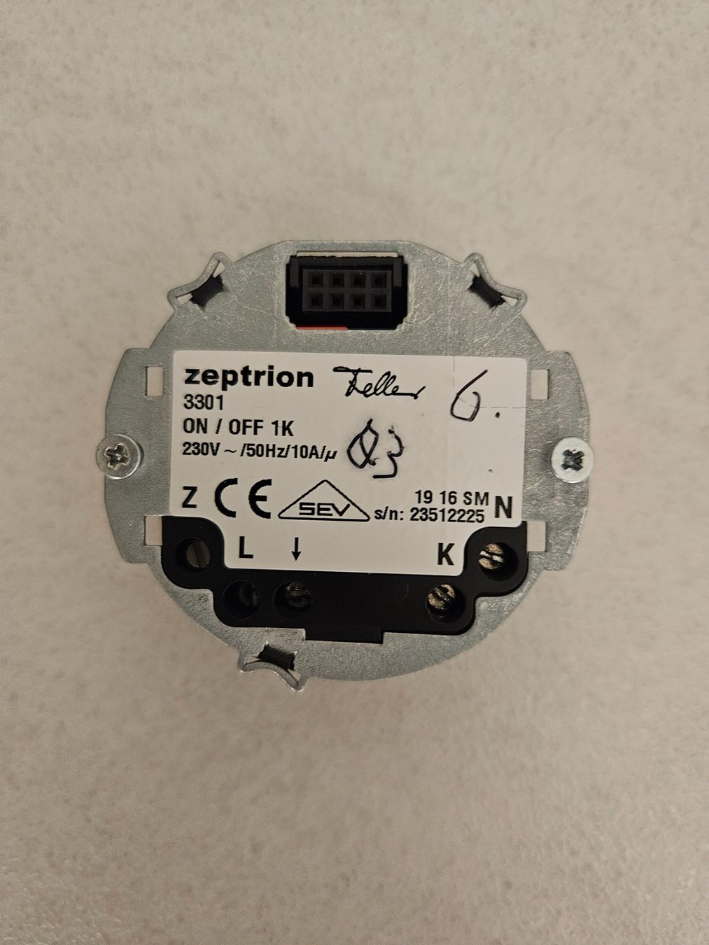 Zeptrion Interrupteurs: Zeptrion ON/OFF 1K – D'occasion à Oftringen par Mrg3