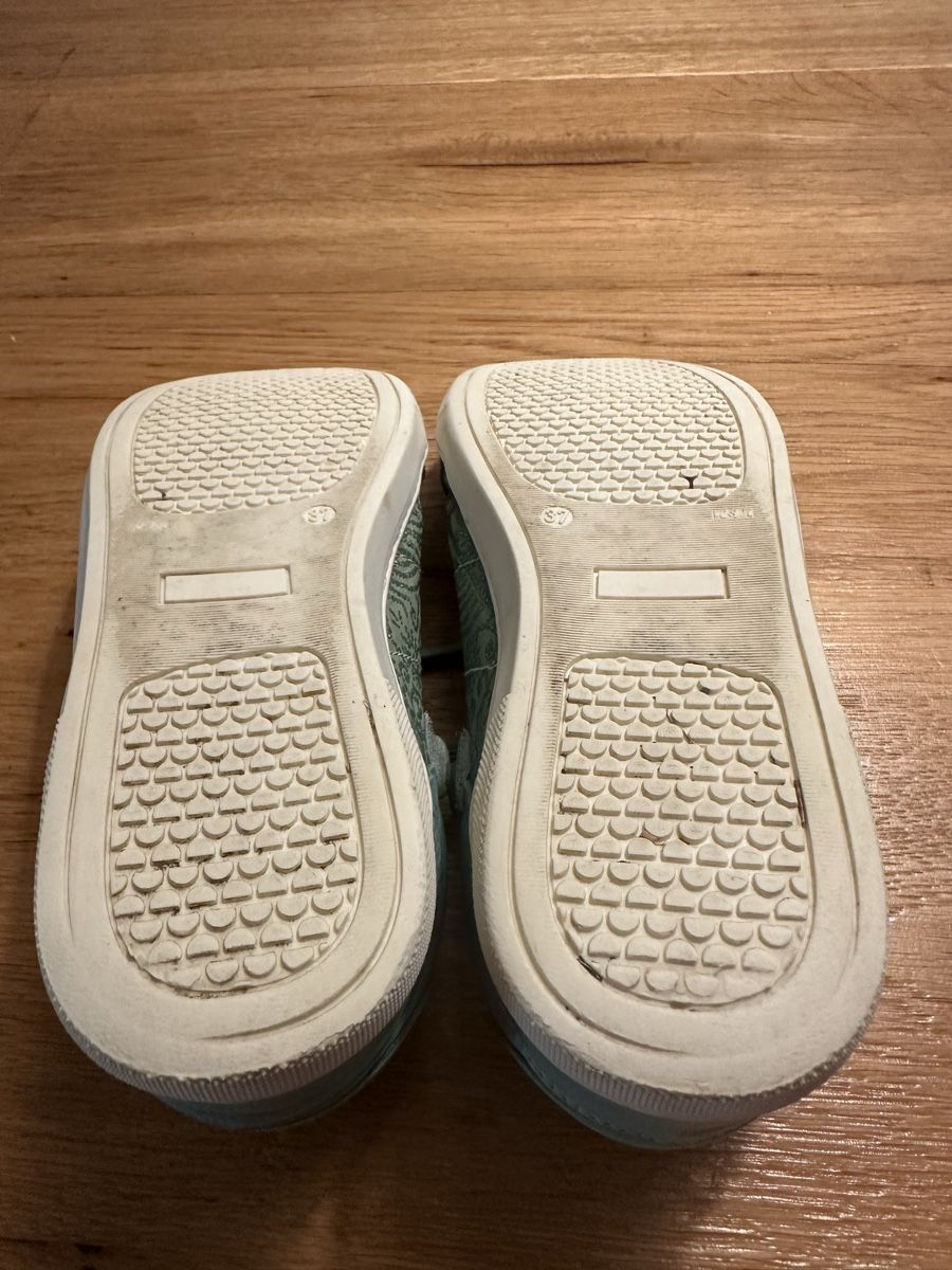 Scarpe per ragazze: Schuhe Telyoh Gr. 37 – Usato da Wettingen venduto da Sternetaenzerin 2
