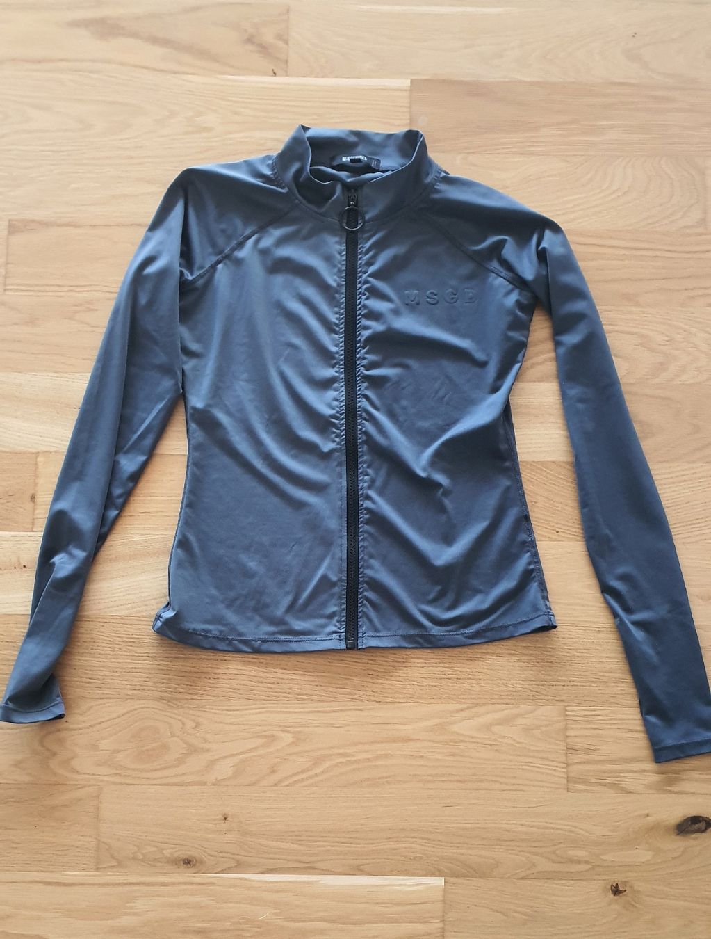 T-Shirts: Damen Sport Langarmshirt Gr.S – Neu (gemäss Beschreibung) aus Wädenswil von sos_6vlx