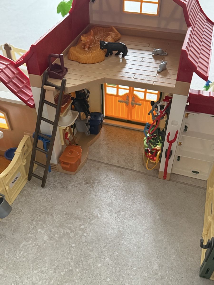 Playmobil Spielzeuge: Playmobil Reiterhof, gross, 6926. – Gebraucht aus Zwingen von A.L_Shop 3