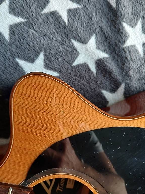 Strumenti musicali: Lag Tramontane T200ace électro-acoustique – Usato da Brot-Plamboz venduto da baggiins 3