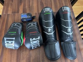 Leone Boxhandschuhe/Schienbeinschoner Set