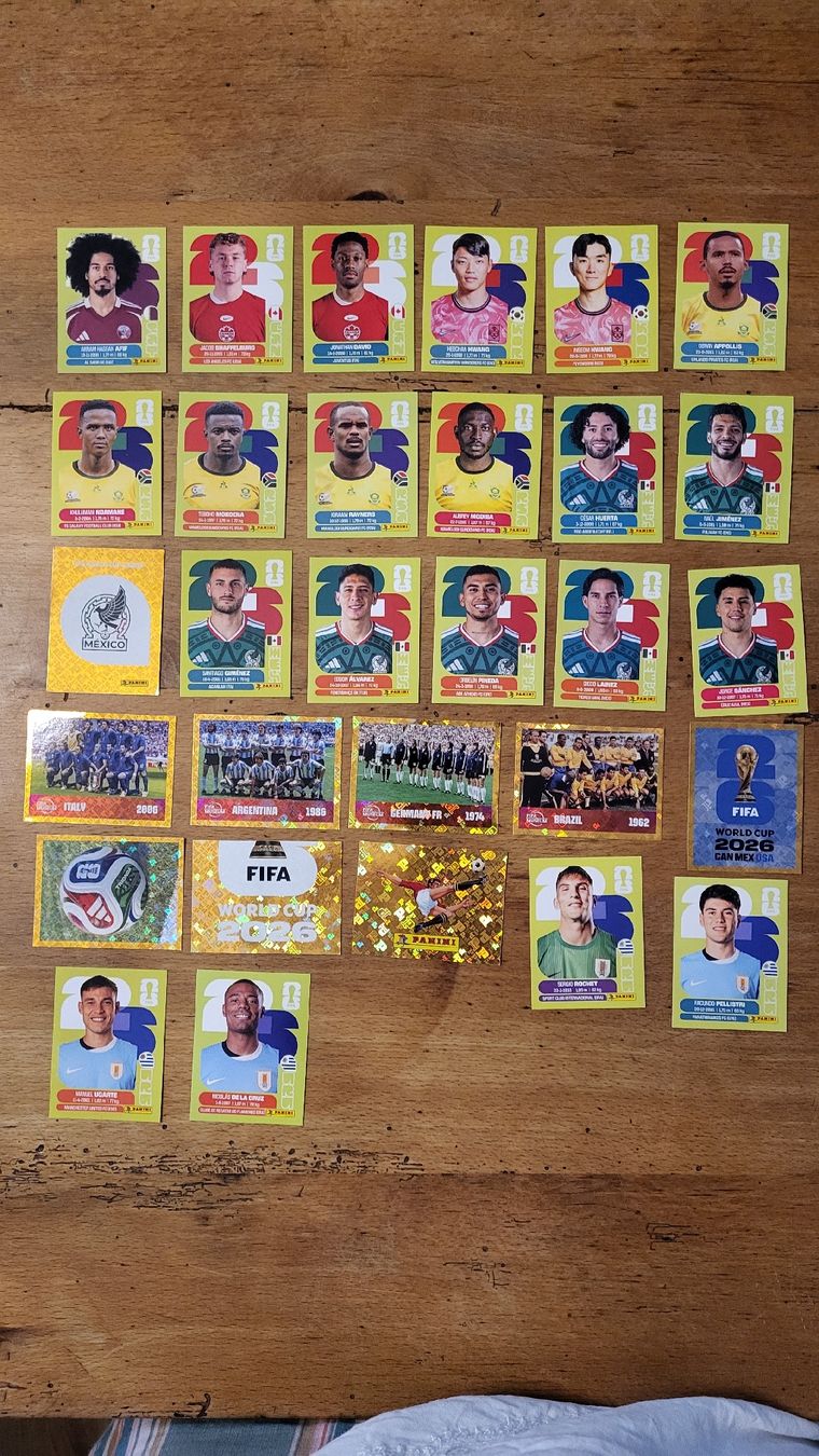 Panini Sammelbilder & Trading cards: 30 Paninibilder WM 2026 – Neu (gemäss Beschreibung) aus Kirchberg BE von Aussie01