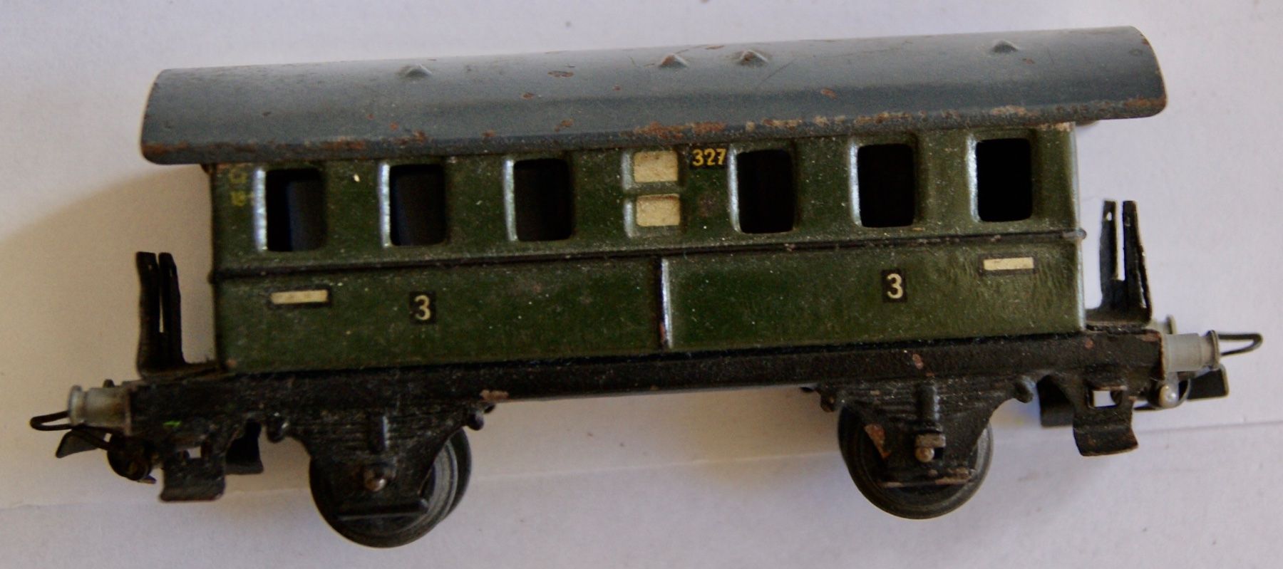 Märklin Modellini di ferrovie: Wagon Marklin 327 – Usato da Morrens VD venduto da alain50