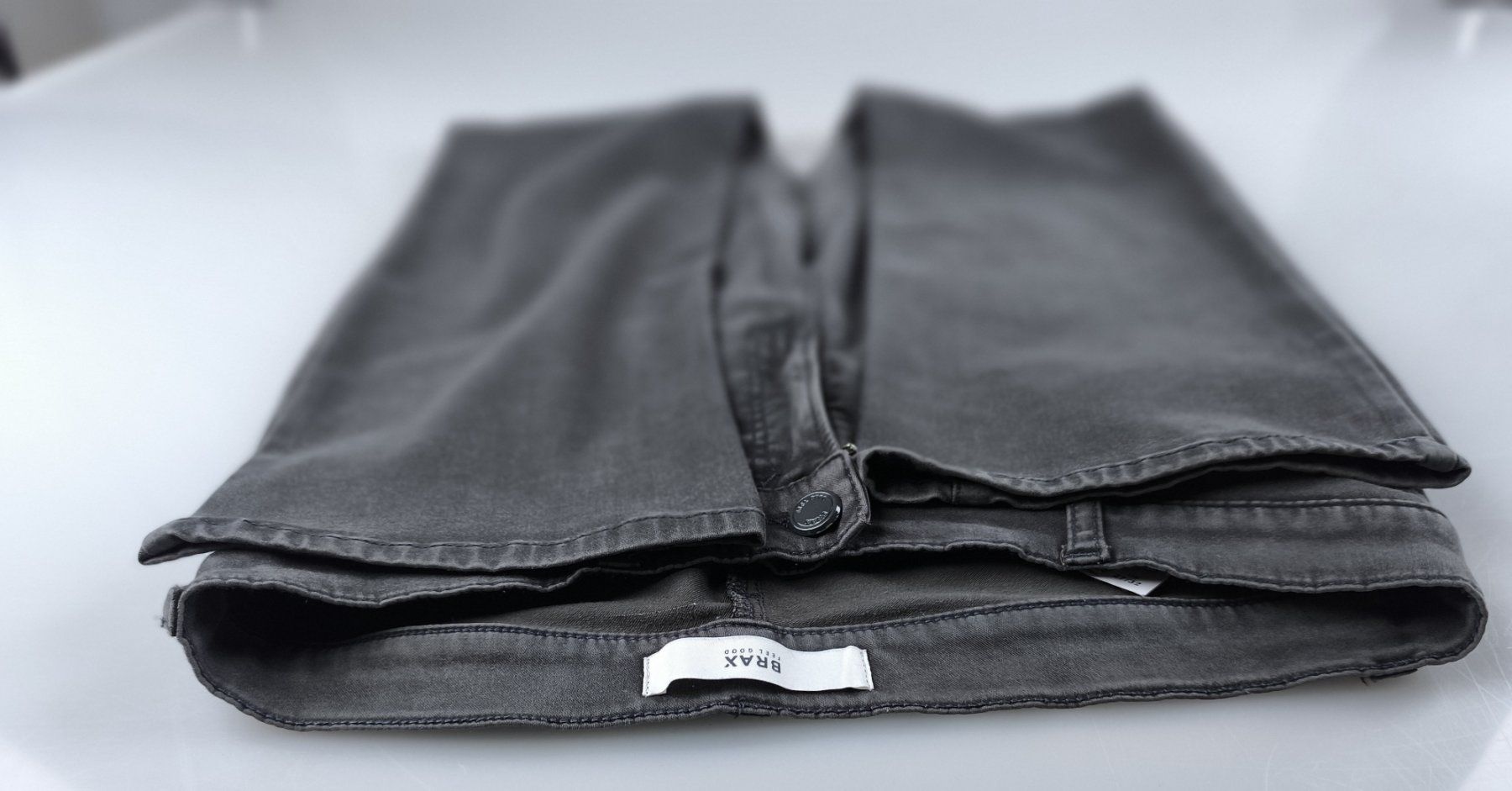 Brax Jeans: BRAX - Damen Jeans Grösse 36 – D'occasion à Rüti ZH par Restwert_Rueti_ZH 2