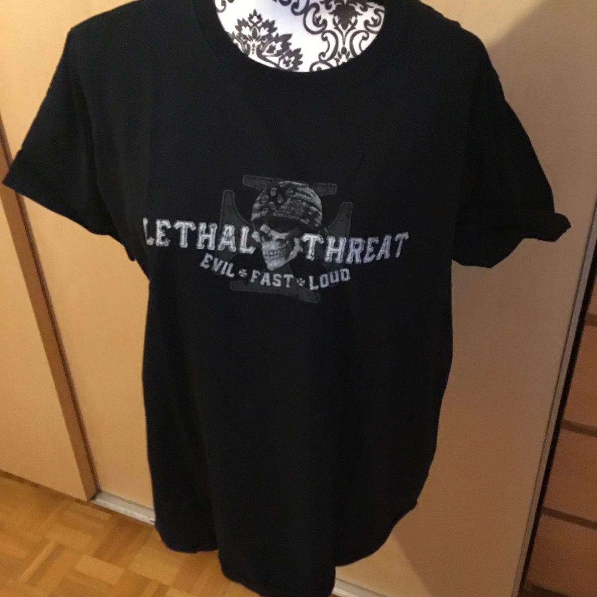 T-shirt: 4 Set Shirt in der Gr L – Usato da Endingen venduto da Warlock 4