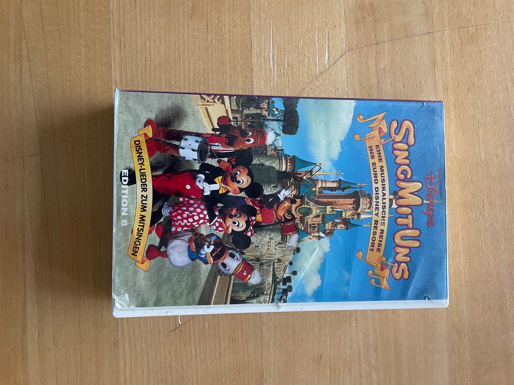 Alle VHS: VHS Sing mit Uns – Gebraucht aus Zofingen von Hathoway