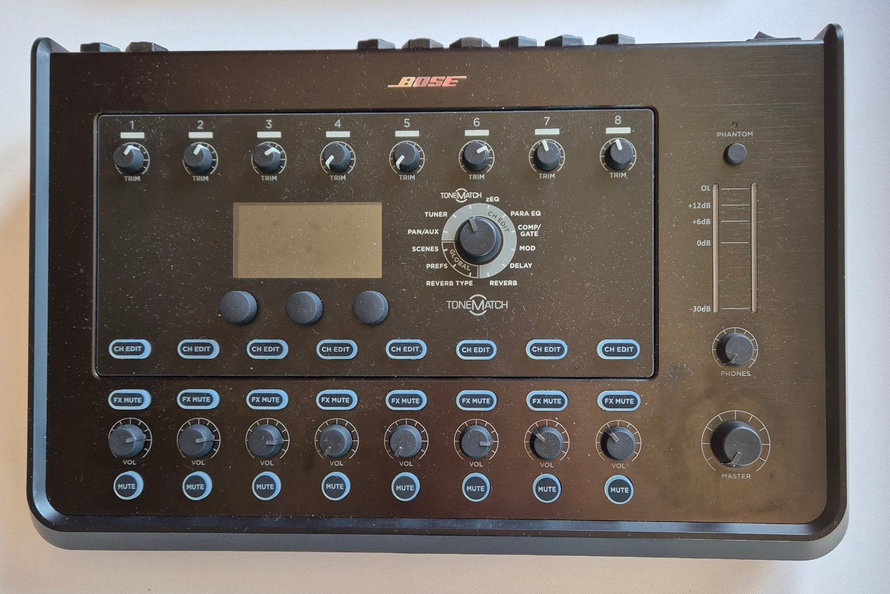 Bose Console di mixaggio: Bose Mixer T8SD – Usato da Emmenbrücke venduto da Berlina 1