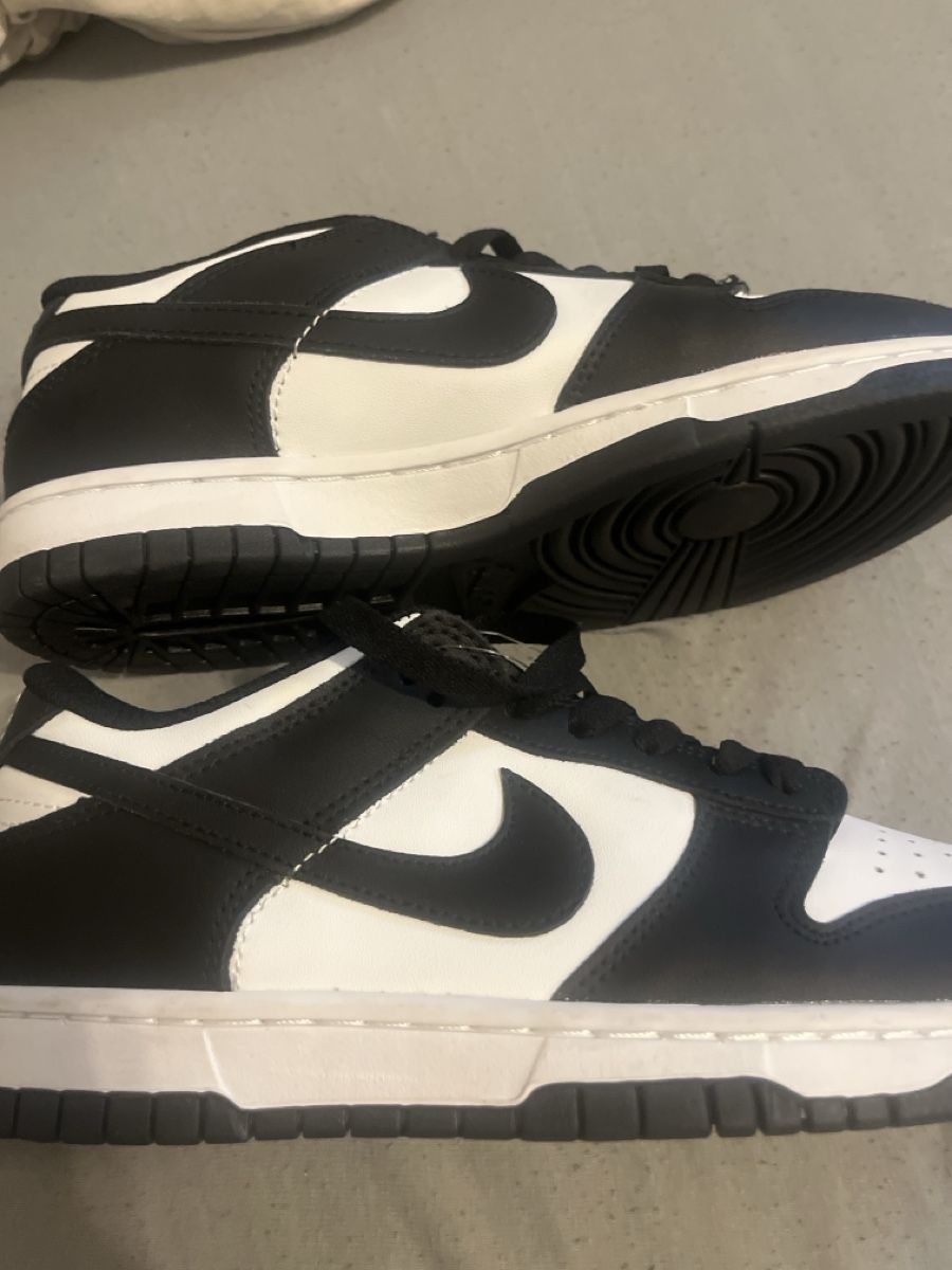 Nike Herrenschuhe: Nike Dunks – Neu (gemäss Beschreibung) aus Egerkingen von dan_qqf9 1