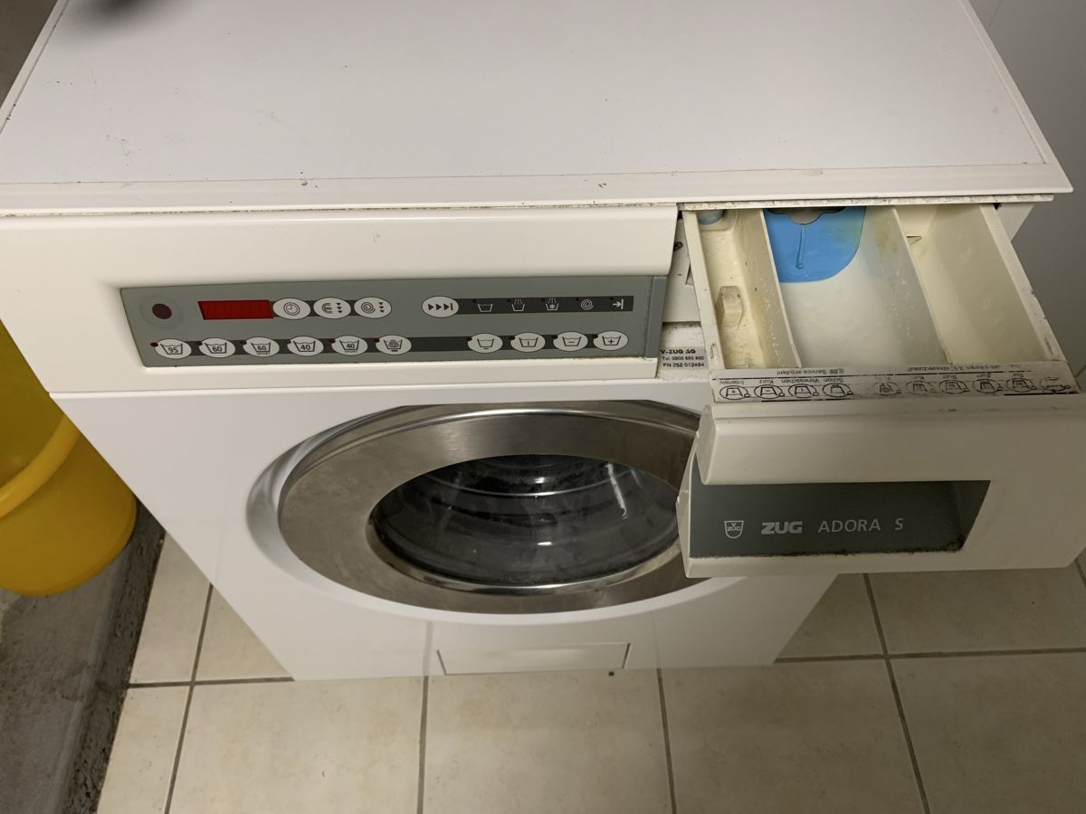 Lavatrici: Waschmaschine V-Zug Adora S – Difettoso da Murgenthal venduto da Ivy69 1