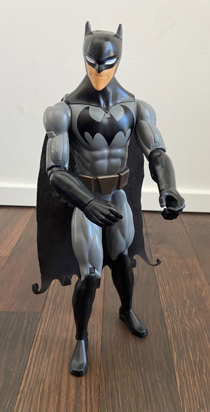 Giocattoli: BATMAN Actionfigur, 30cm – Usato da Au ZH venduto da cafisafr