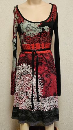 Desigual Damen Kleid Gr. L Schwarz Rot Blumenmuster Spitze