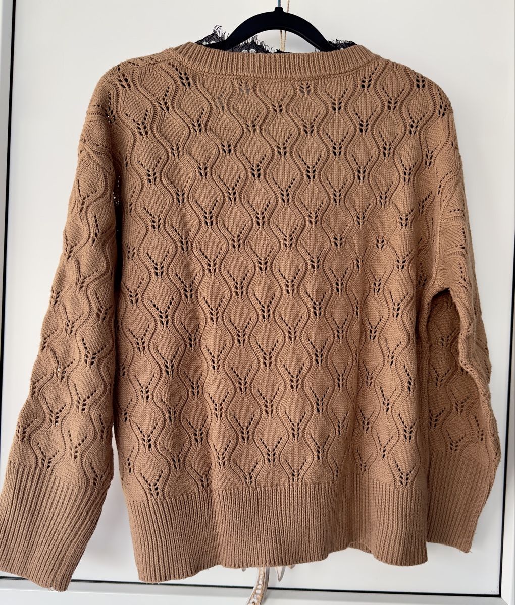 Maglioni & Felpe: Pull ajouré camel avec dentelle noire – Usato da Lausanne venduto da Flomag 2