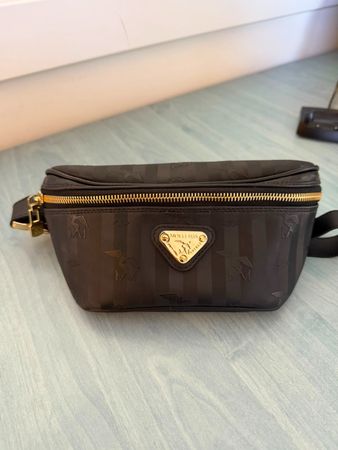 Maison Mollerus Gürteltasche Brienz