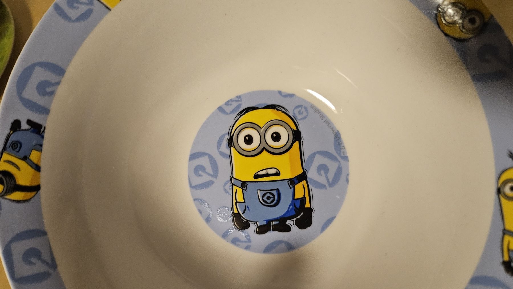 Set di piatti: Minions Teller und Schälchen – Usato da Schwanden Sigrisw venduto da Pumuckel27 3
